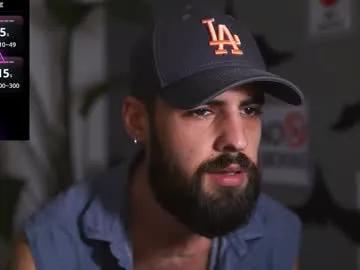 Freechat hairyrobxxx on Chaturbate