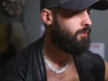 Freechat hairyrobxxx on Chaturbate