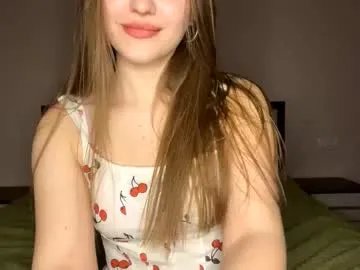 harollddiierolf — Goal: Tease you with my bra ; Heey^^ Im Vivy! Pvt open<3 #new #shy #curvy #teen #18  [44 tokens remaining]