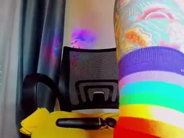 Freechat hayles_strong on Chaturbate