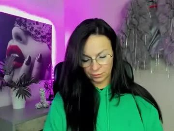 helen_79 on Chaturbate 
