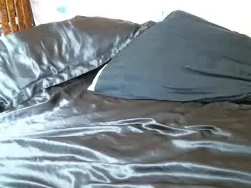 Freechat im_your_secret on Chaturbate