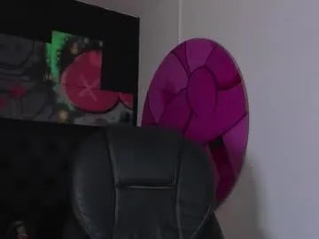 isaac_cryston on Chaturbate 