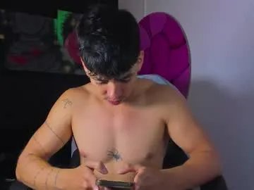 isaac_cryston on Chaturbate 