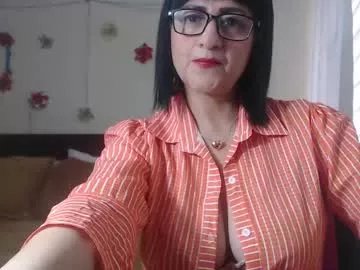 Freechat isabeel_sofia01 on Chaturbate