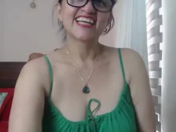 Freechat isabeel_sofia01 on Chaturbate