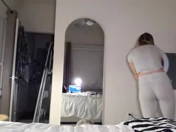 Freechat itsmealexisrae on Chaturbate