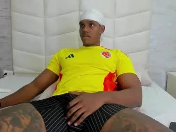 Freechat jax_black on Chaturbate