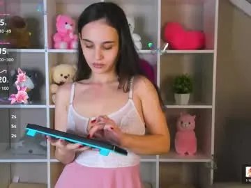 joan_warner — GOAL: flash tits [42 tokens remaining] Welcome to my room! #18 #shy #daddysgirl #cute #cum
