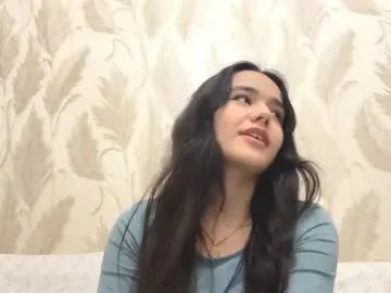 julianeaukamp on Chaturbate