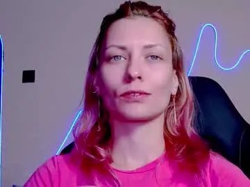 karoline121 on Chaturbate