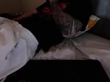 Freechat kennerfox77 on Chaturbate