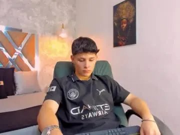 kraven_lust from Chaturbate