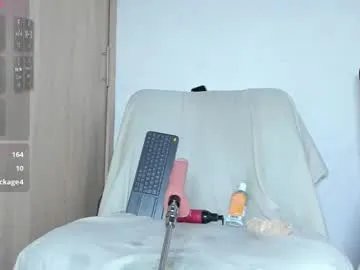 Freechat lily_evil on Chaturbate