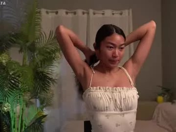 Freechat littlemiss_kira on Chaturbate