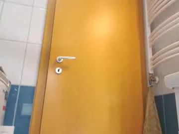 llovers4u2 on Chaturbate 