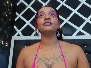 magic_axa_graham on Chaturbate 