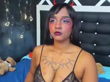magic_axa_graham on Chaturbate 
