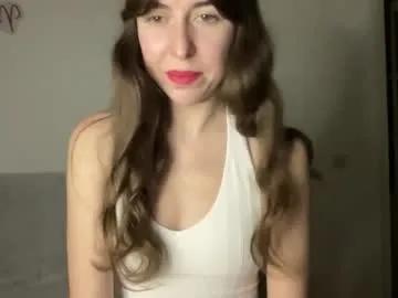 Freechat maroonaaa on Chaturbate