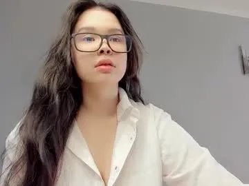 Freechat mikasssu on Chaturbate