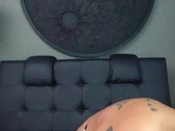 miss_vaiolette on Chaturbate