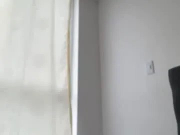 Freechat missameliah on Chaturbate