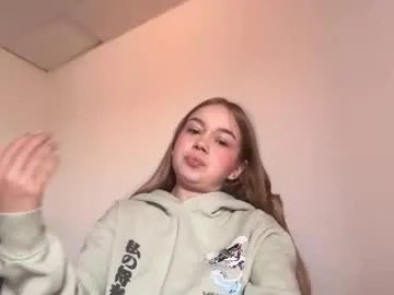 Freechat missameliah on Chaturbate