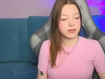 nanami_v02 on Chaturbate