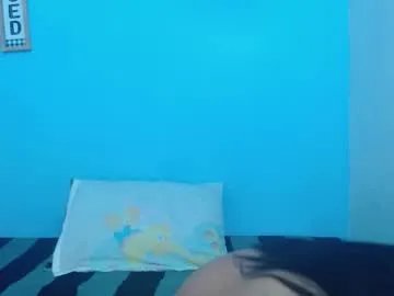 naya_10 on Chaturbate 