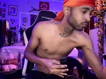 Freechat papian0 on Chaturbate