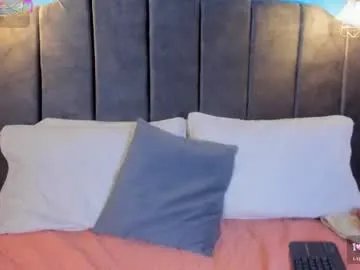 Freechat paulinasilver on Chaturbate