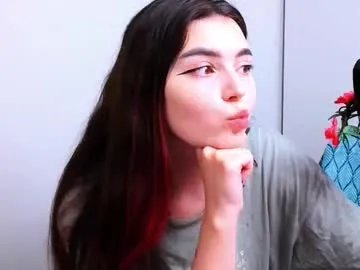 Freechat peachybabe__ on Chaturbate