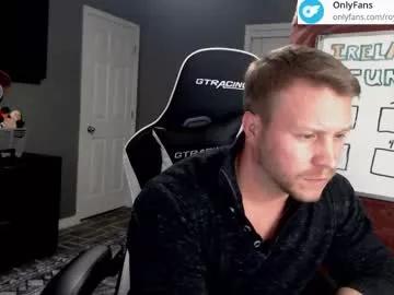 player2pawns on Chaturbate 