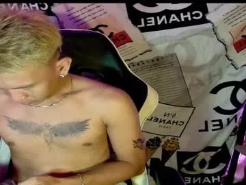 Freechat ralfhuge24 on Chaturbate