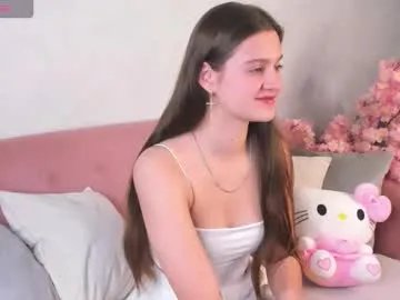 renesmy_black on Chaturbate