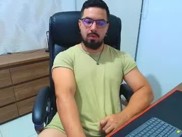robby_k on Chaturbate