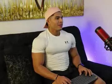 romano_kentt12 on Chaturbate