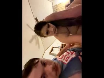 Private roxybcali on Chaturbate