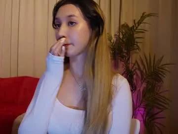 sarasuo on Chaturbate 