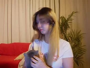 sarasuo on Chaturbate 