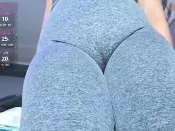Freechat scarlethnyx on Chaturbate