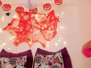 Freechat sofi_lanee on Chaturbate