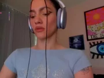 Freechat stonned_candy on Chaturbate