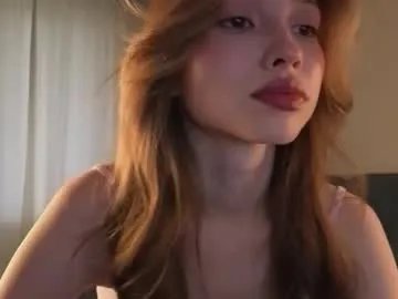 sunnivagaillard on Chaturbate