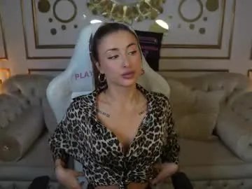 Freechat sweetdesiree_ on Chaturbate