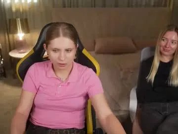 Freechat sweetdesiree_ on Chaturbate