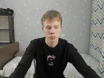 Freechat twelveeek on Chaturbate