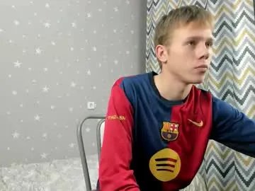 Freechat twelveeek on Chaturbate