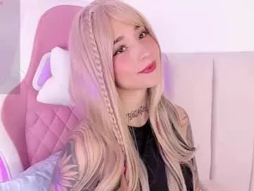 Away venusvan on Chaturbate