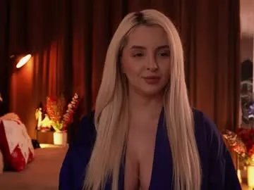 victoriamorrone from Chaturbate